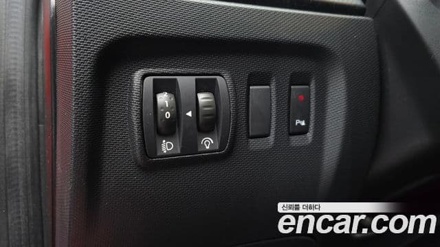 Renault Korea(Samsung) QM3 Signature, 2015 14