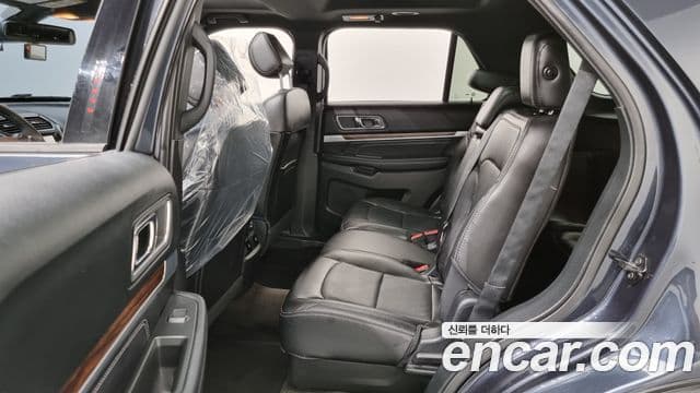 Ford Explorer 5세대, 2017 12