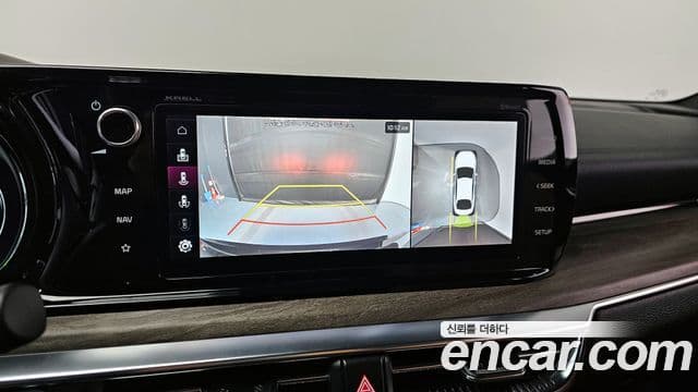Kia K5 3세대 Signature, 2022 16