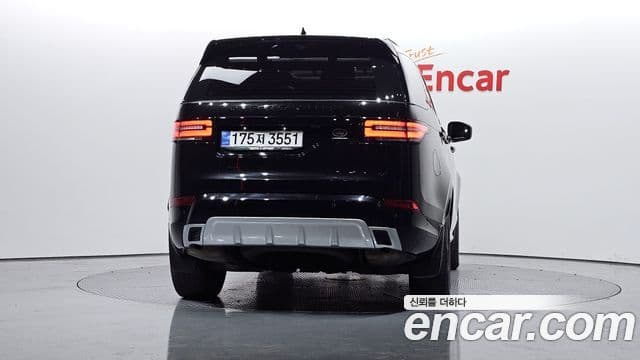 Land Rover Discovery 5 3.0 SD6 Landmark Edition, 2020 4
