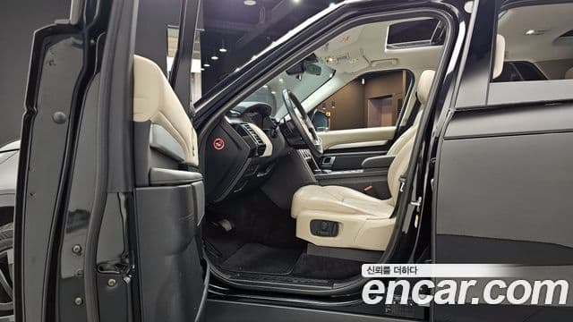 Land Rover Discovery 5 3.0 SD6 Landmark Edition, 2020 10