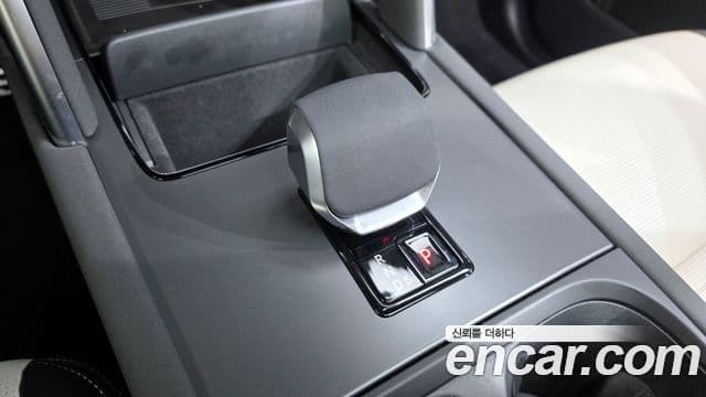 Land Rover Discovery Sport 2세대 P250 Dynamic SE, 2025 9