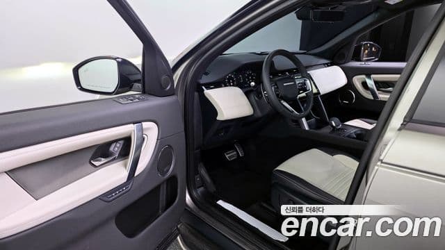 Land Rover Discovery Sport 2세대 P250 Dynamic SE, 2025 10