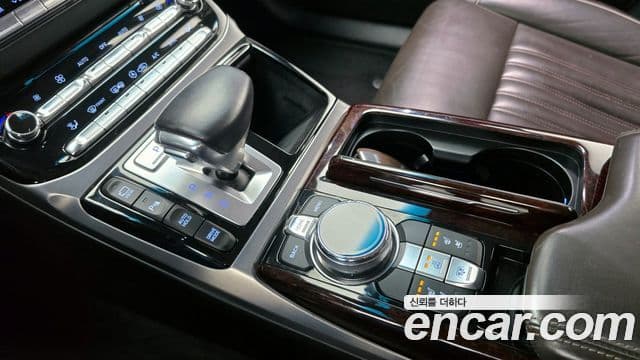 Genesis EQ900 Premium Luxury, 2018 9