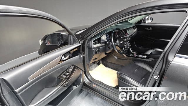 Kia K7 Premier 3.0 LPI Prestige(арендный автомобиль), 2021 10