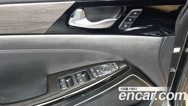 Kia K7 Premier 3.0 LPI Prestige(арендный автомобиль), 2021 12