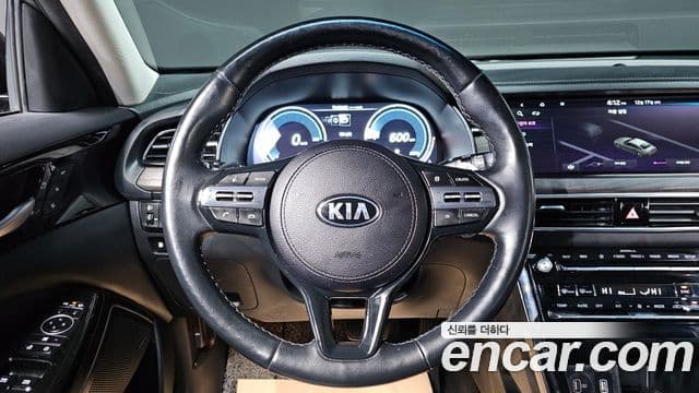 Kia K7 Premier 3.0 LPI Prestige(арендный автомобиль), 2021 15