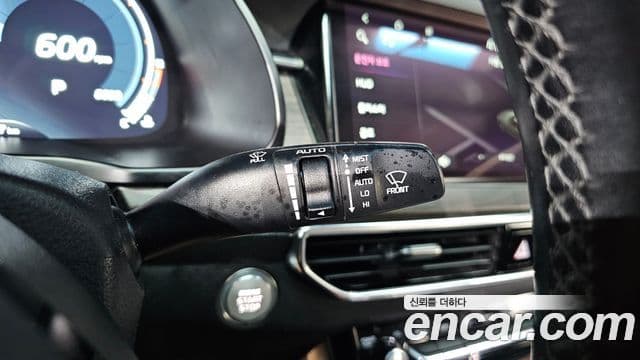 Kia K7 Premier 3.0 LPI Prestige(арендный автомобиль), 2021 16