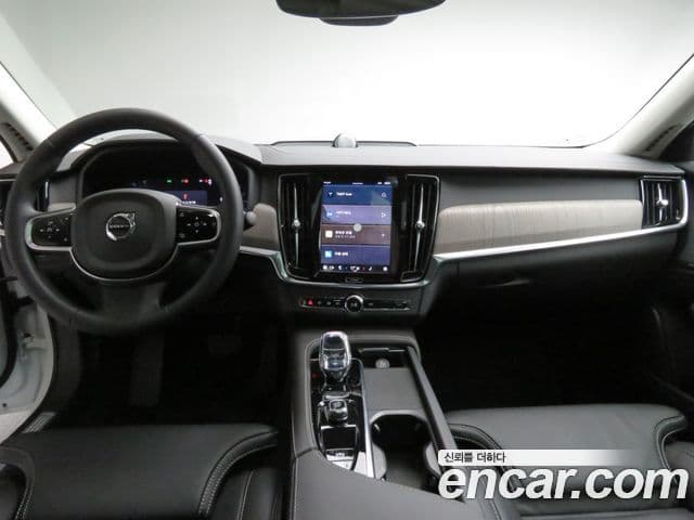 Volvo S90 B5 Ultra Bright, 2025 10