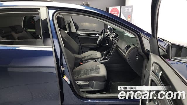 Volkswagen Гольф 7세대, 2015 10