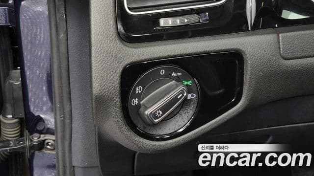 Volkswagen Гольф 7세대, 2015 14