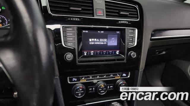 Volkswagen Гольф 7세대, 2015 16