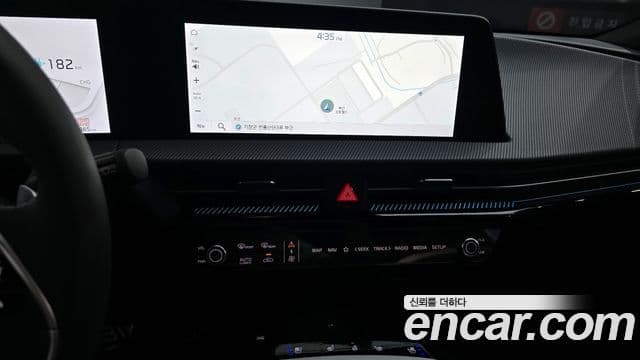 Kia EV6 GT Line, 2023 16