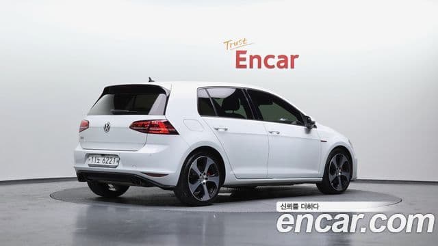 Volkswagen Гольф 7세대 2.0 GTI, 2015 2