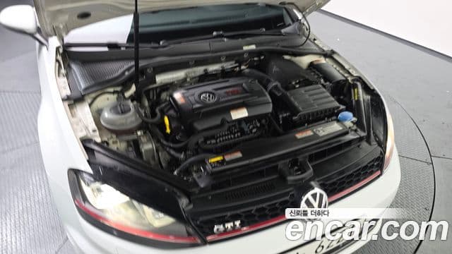 Volkswagen Гольф 7세대 2.0 GTI, 2015 6