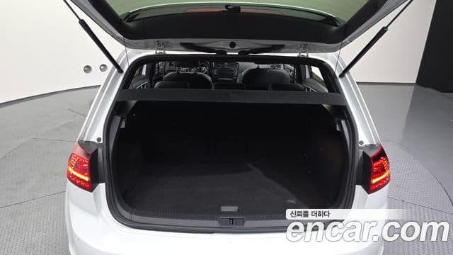 Volkswagen Гольф 7세대 2.0 GTI, 2015 20