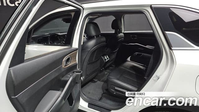Kia Sorento 4세대 Prestige, 2022 12