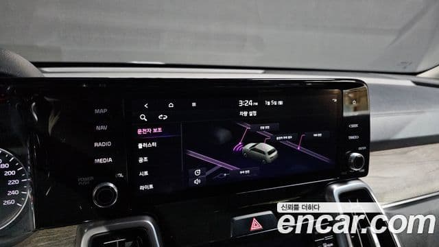 Kia Sorento 4세대 Prestige, 2022 16