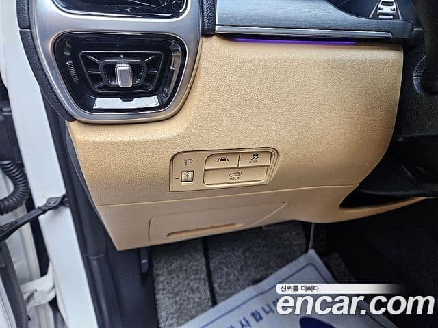 Kia Sorento 4세대 Signature, 2021 12