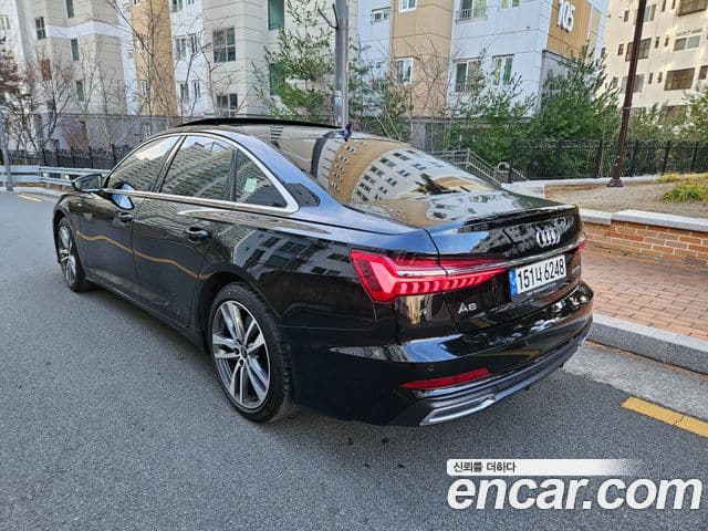 Audi A6 (C8) Premium, 2022 2