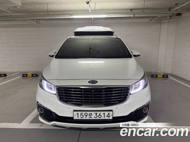 Kia All New Carnival Prestige, 2016 1