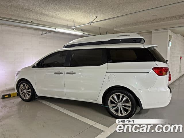 Kia All New Carnival Prestige, 2016 4