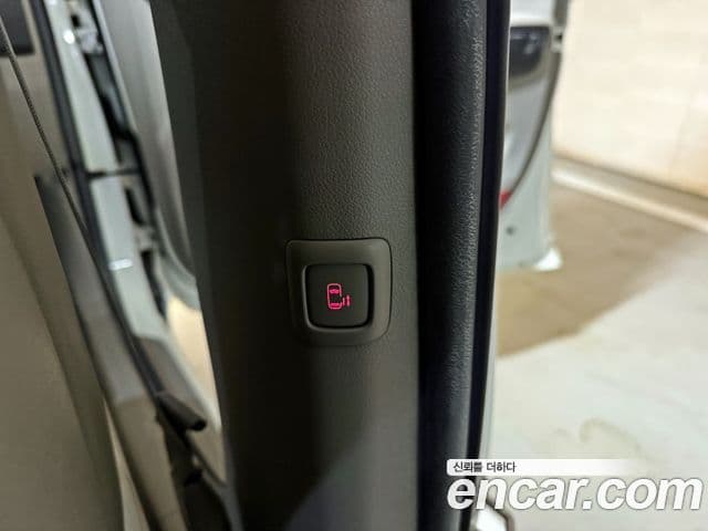 Kia All New Carnival Prestige, 2016 11