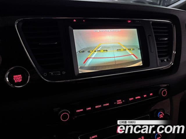 Kia All New Carnival Prestige, 2016 15