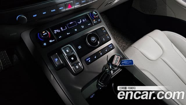 Hyundai Palisade Prestige, 2022 9