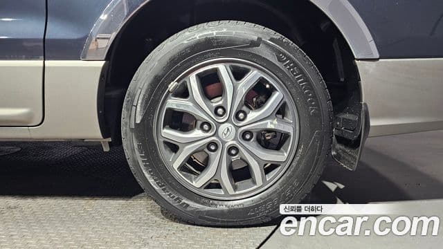 Hyundai Grand Starex Modern Special, 2017 все фото