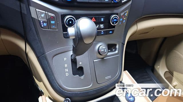 Hyundai Grand Starex Modern Special, 2017 9