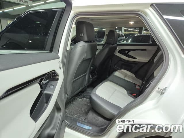 Land Rover Range Rover Evoque 2세대 P250 Dynamic SE, 2025 9