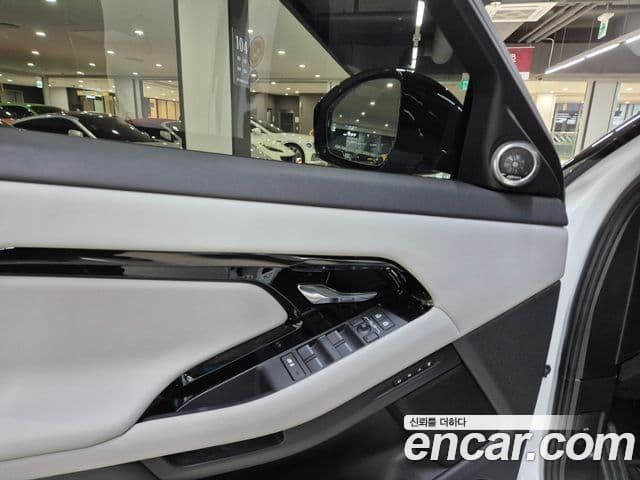 Land Rover Range Rover Evoque 2세대 P250 Dynamic SE, 2025 16