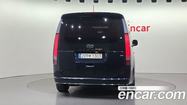 Hyundai Staria Inspiration, 2022 4