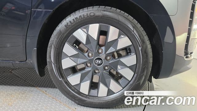 Hyundai Staria Inspiration, 2022 все фото