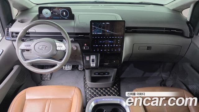 Hyundai Staria Inspiration, 2022 7