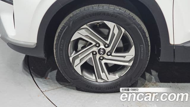 Hyundai The / новый New Santa Fe Exclusive, 2023 все фото