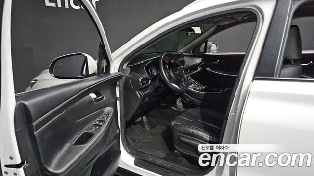 Hyundai The / новый New Santa Fe Exclusive, 2023 10