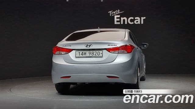 Hyundai Avante MD M16 GDI top, 2012 4