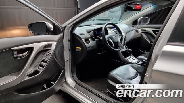 Hyundai Avante MD M16 GDI top, 2012 11