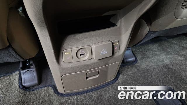 Kia All New Carnival Prestige, 2017 18