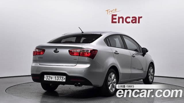 Kia All New Pride Luxury, 2014 2