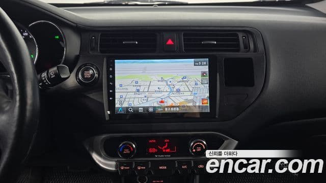 Kia All New Pride Luxury, 2014 15