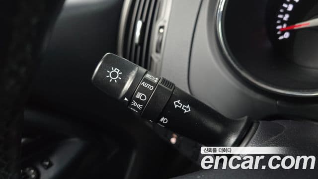 Kia All New Pride Luxury, 2014 18