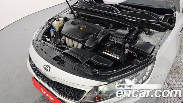 Kia K5 LPI Deluxe, 2013 6