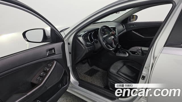 Kia K5 LPI Deluxe, 2013 10