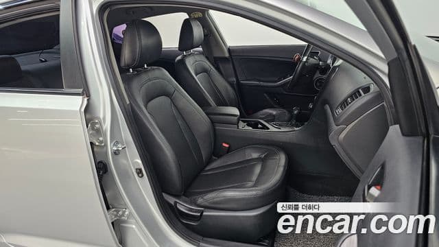 Kia K5 LPI Deluxe, 2013 11