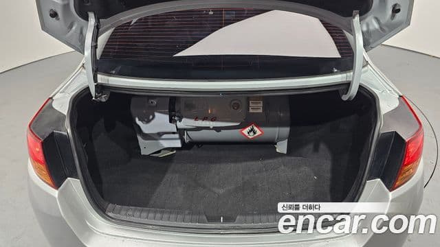 Kia K5 LPI Deluxe, 2013 20