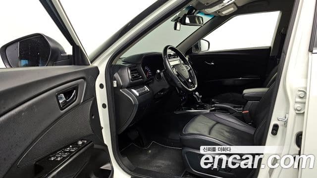 KG모빌리티(SsangYong) Berry New Tivoli V3, 2022 11