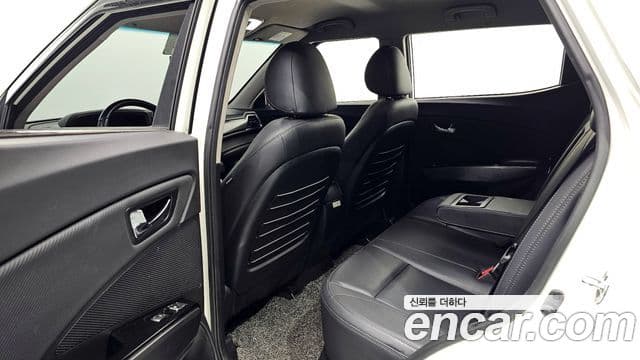 KG모빌리티(SsangYong) Berry New Tivoli V3, 2022 12